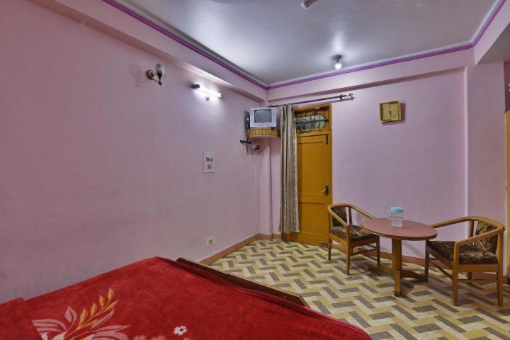 Hotel Ashish Inn Kandaghat ภายนอก รูปภาพ