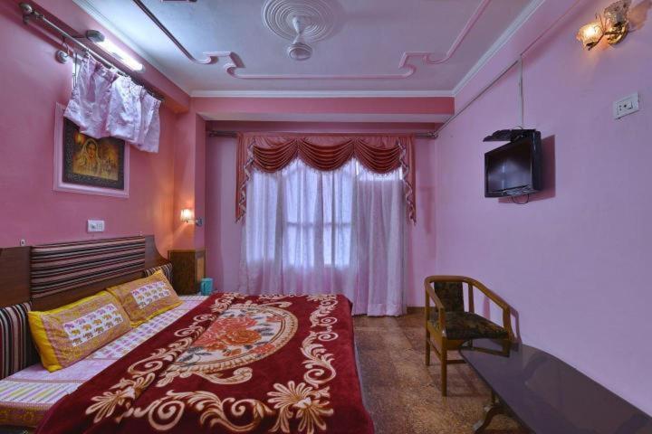 Hotel Ashish Inn Kandaghat ภายนอก รูปภาพ