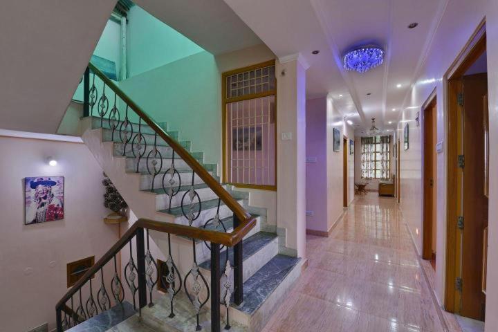 Hotel Ashish Inn Kandaghat ภายนอก รูปภาพ