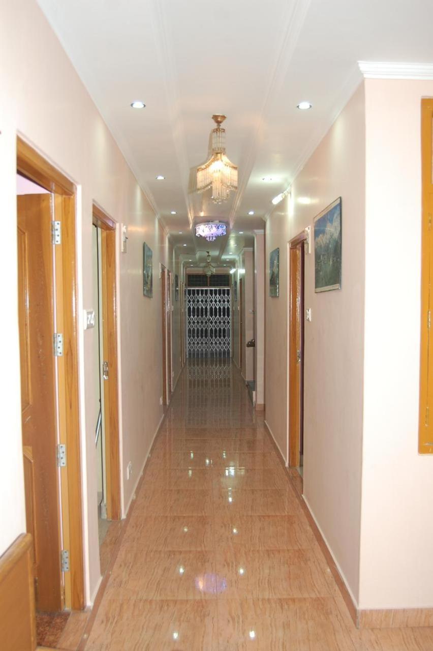 Hotel Ashish Inn Kandaghat ภายนอก รูปภาพ