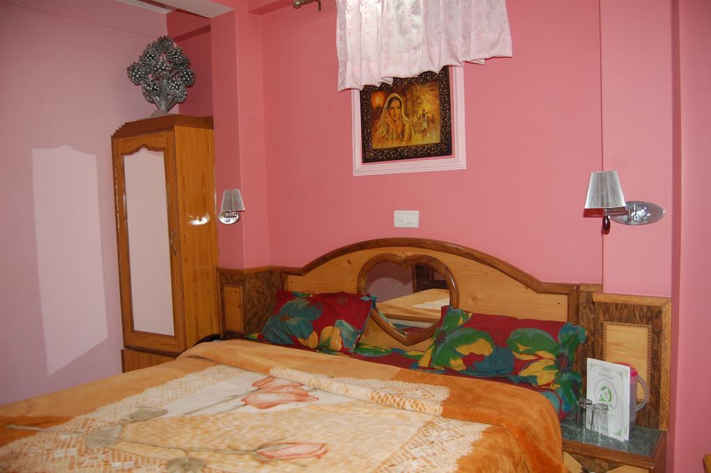 Hotel Ashish Inn Kandaghat ห้อง รูปภาพ